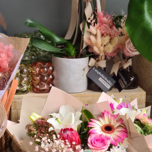 online-flowers-store-scaled.jpg